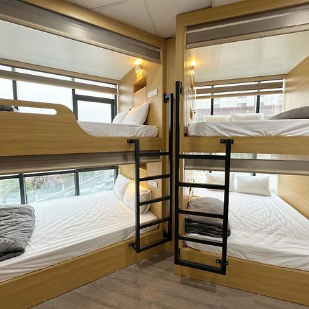 Hanoi Capsule Station Hostel Esterno foto